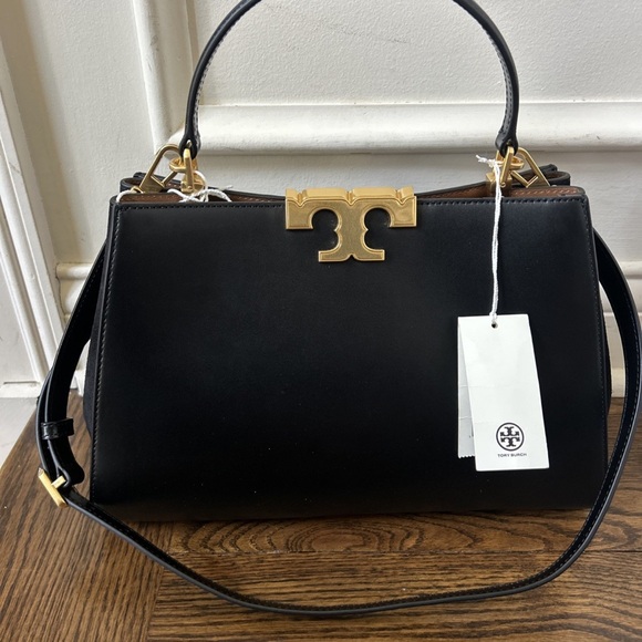 Tory Burch Handbags - Tory Burch Black Handbag🥥🥥
